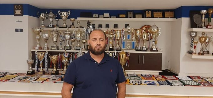 Μ. Νικολιδάκης: "Ψάχνουμε λύσεις δίχως να σταματήσει το πρωτάθλημα"